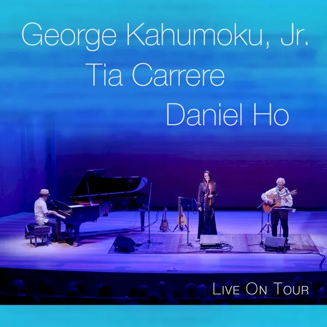Live On Tour 封面
