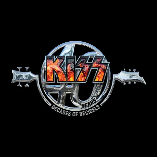 KISS 40 Years: Decades of Decibels 封面